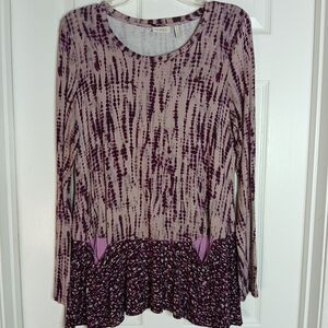 LOGO Purple Patterned Slub Knit Women's Top Size Medium